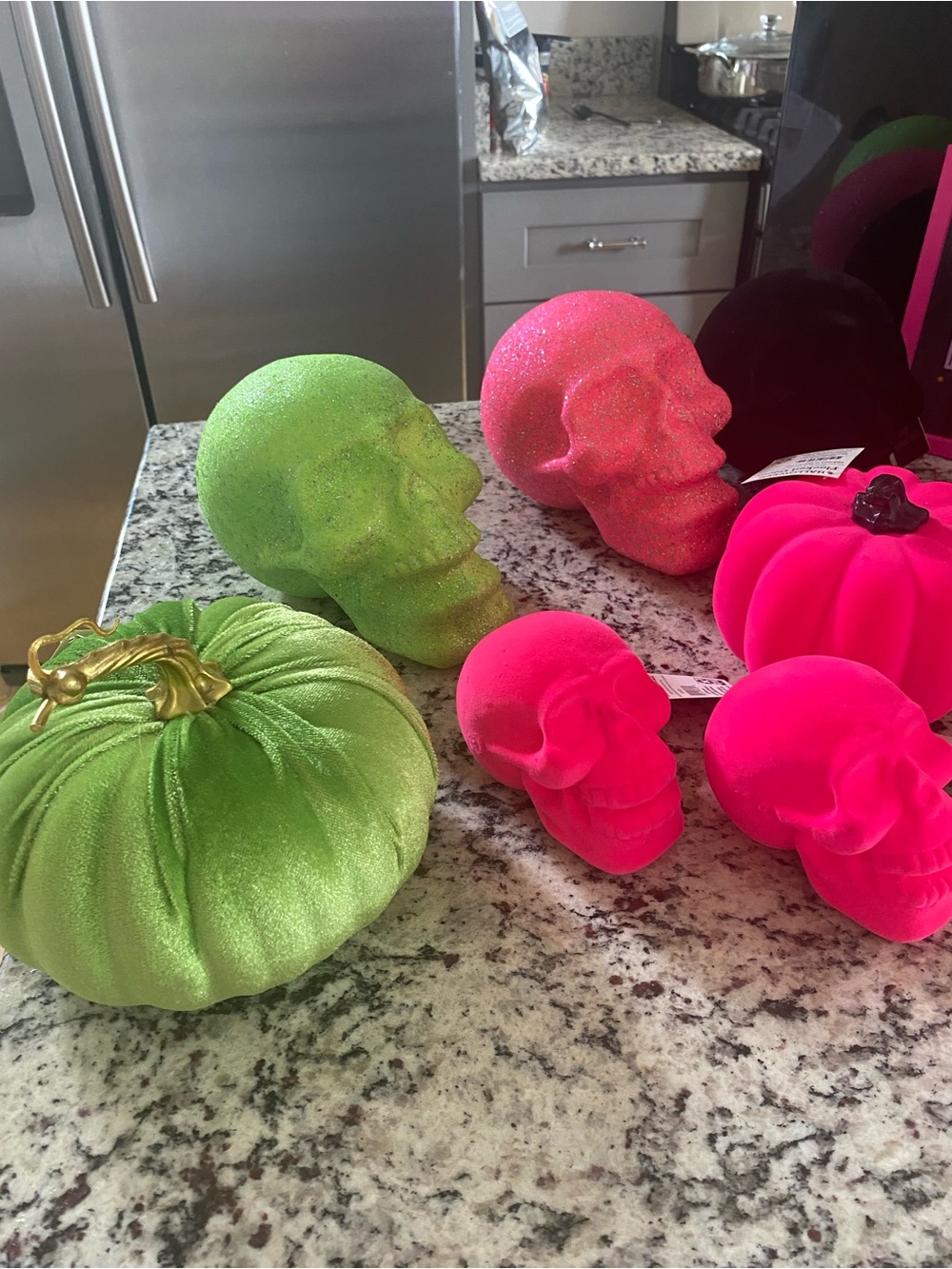 Halloween 🎃Neon Pink & Lime Green Velvet Halloween Skulls Pumpkins and pictures